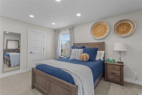 Tiny photo for 106 FREEDOM Court, Kokomo, IN 46902 (MLS # 202606763)