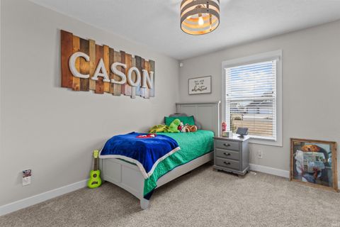 Tiny photo for 106 FREEDOM Court, Kokomo, IN 46902 (MLS # 202606763)