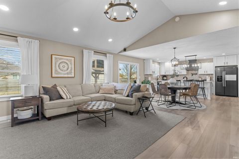 Tiny photo for 106 FREEDOM Court, Kokomo, IN 46902 (MLS # 202606763)