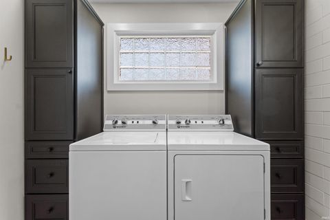 Tiny photo for 106 FREEDOM Court, Kokomo, IN 46902 (MLS # 202606763)