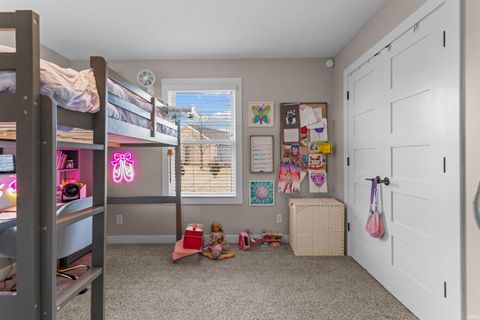 Tiny photo for 106 FREEDOM Court, Kokomo, IN 46902 (MLS # 202606763)