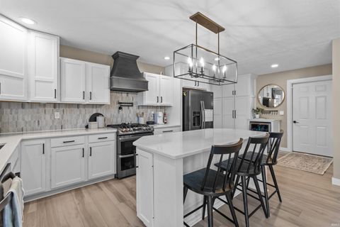 Tiny photo for 106 FREEDOM Court, Kokomo, IN 46902 (MLS # 202606763)