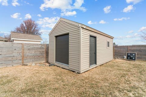 Tiny photo for 106 FREEDOM Court, Kokomo, IN 46902 (MLS # 202606763)