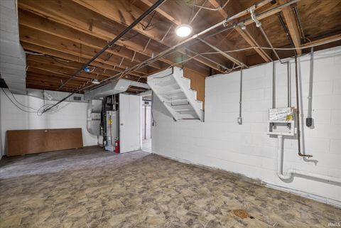 Tiny photo for 5599 N Brummetts Creek Road, Bloomington, IN 47408 (MLS # 202613503)