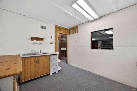 Tiny photo for 5599 N Brummetts Creek Road, Bloomington, IN 47408 (MLS # 202613503)