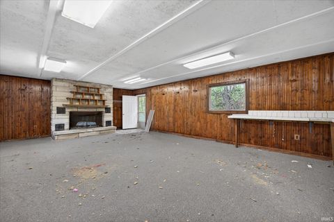 Tiny photo for 5599 N Brummetts Creek Road, Bloomington, IN 47408 (MLS # 202613503)