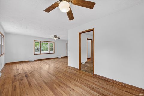 Tiny photo for 5599 N Brummetts Creek Road, Bloomington, IN 47408 (MLS # 202613503)