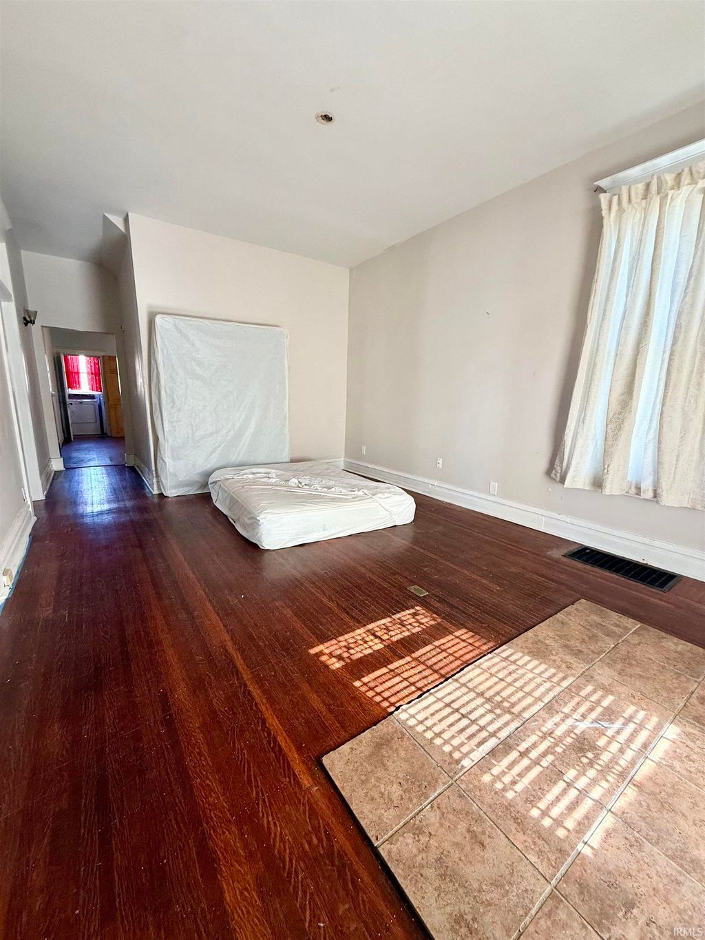 Photo of 600 Adams Avenue, Evansville, IN 47713 (MLS # 202602591)