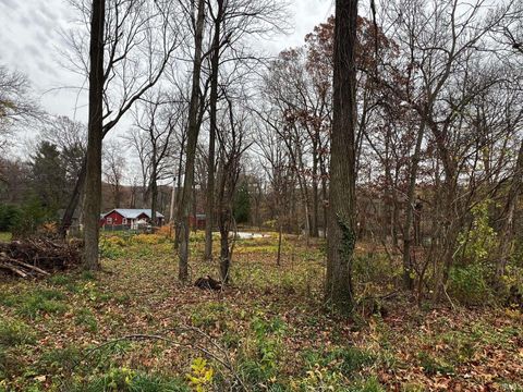 Photo of 25849 Kenwood Drive, South Bend, IN 46628 (MLS # 202604424)