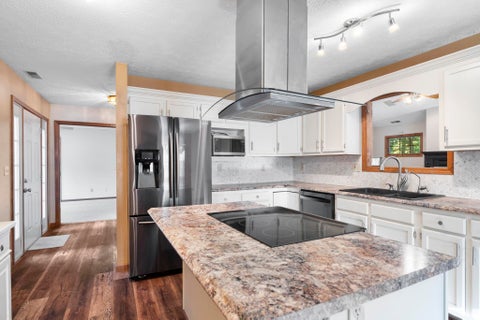 Tiny photo for 710 Bur Oak W Court, Lafayette, IN 47909 (MLS # 202636708)