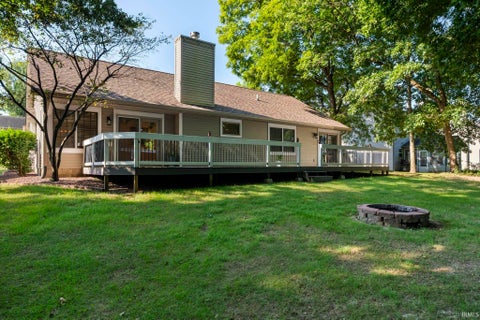 Tiny photo for 710 Bur Oak W Court, Lafayette, IN 47909 (MLS # 202636708)