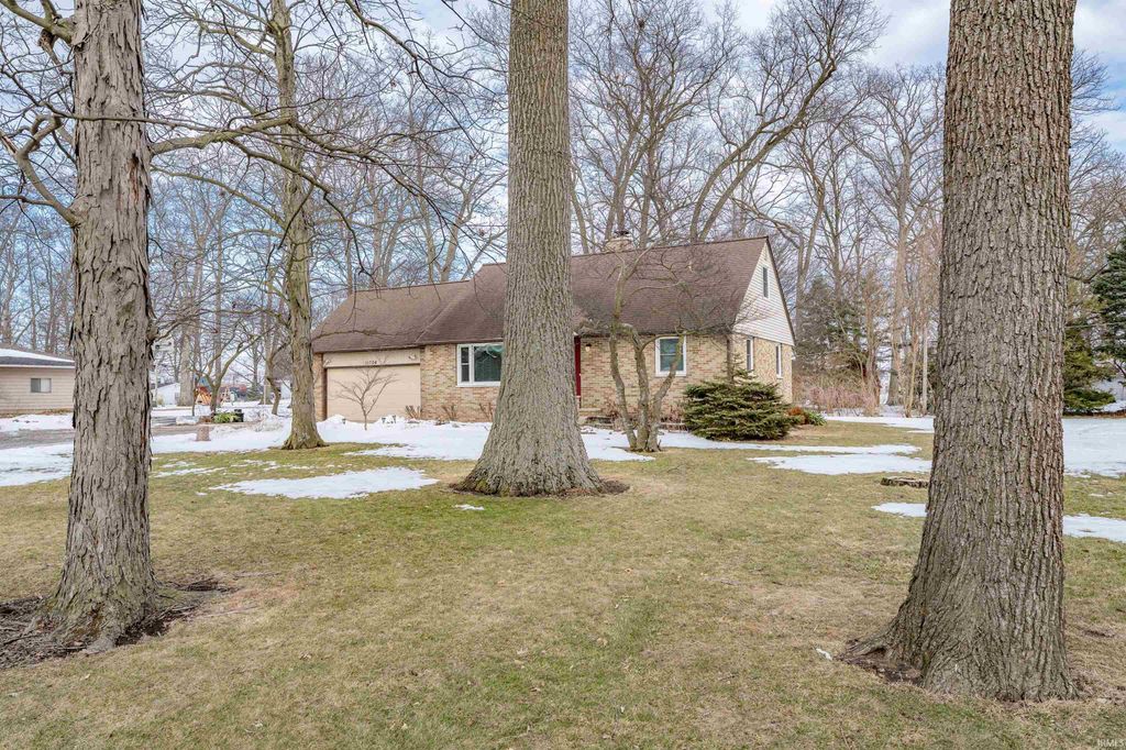 Photo of 11704 Hand Road, Fort Wayne, IN 46818 (MLS # 202604740)