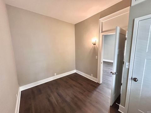 Tiny photo for 1808 Thompson Street, Lafayette, IN 47904 (MLS # 202535935)