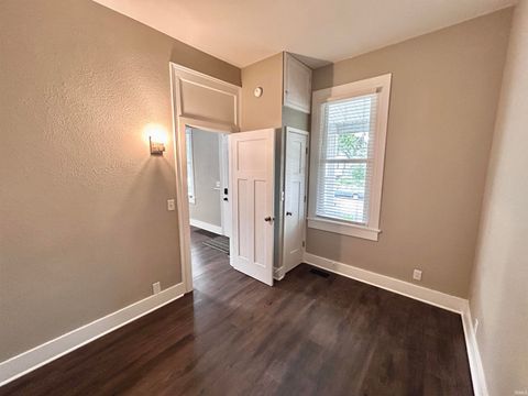 Tiny photo for 1808 Thompson Street, Lafayette, IN 47904 (MLS # 202535935)