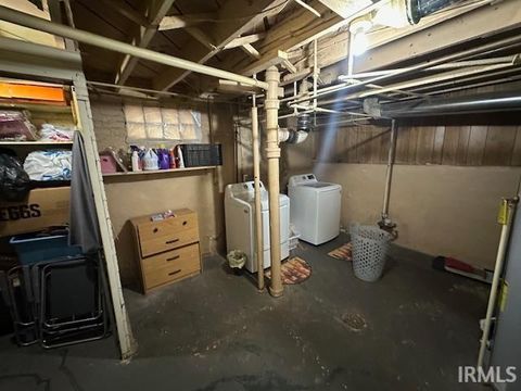 Tiny photo for 1714 S Twyckenham Drive, South Bend, IN 46613 (MLS # 202610559)