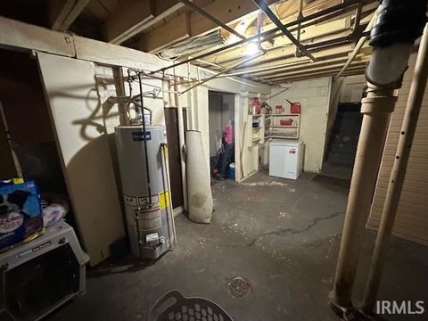 Tiny photo for 1714 S Twyckenham Drive, South Bend, IN 46613 (MLS # 202610559)