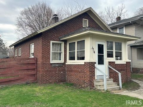 Tiny photo for 1714 S Twyckenham Drive, South Bend, IN 46613 (MLS # 202610559)