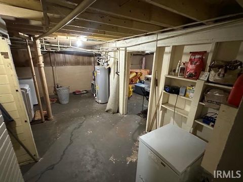 Tiny photo for 1714 S Twyckenham Drive, South Bend, IN 46613 (MLS # 202610559)