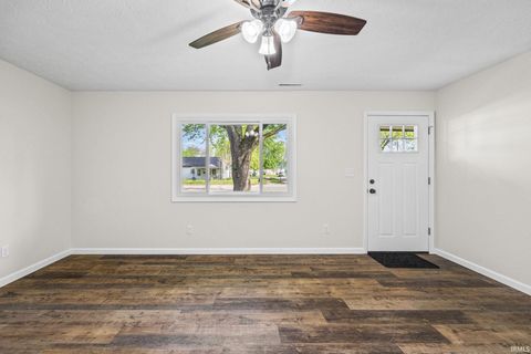 Tiny photo for 2621 Underwood Street, Lafayette, IN 47904 (MLS # 202613905)