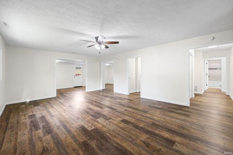 Tiny photo for 2621 Underwood Street, Lafayette, IN 47904 (MLS # 202613905)