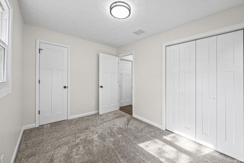 Tiny photo for 2621 Underwood Street, Lafayette, IN 47904 (MLS # 202613905)