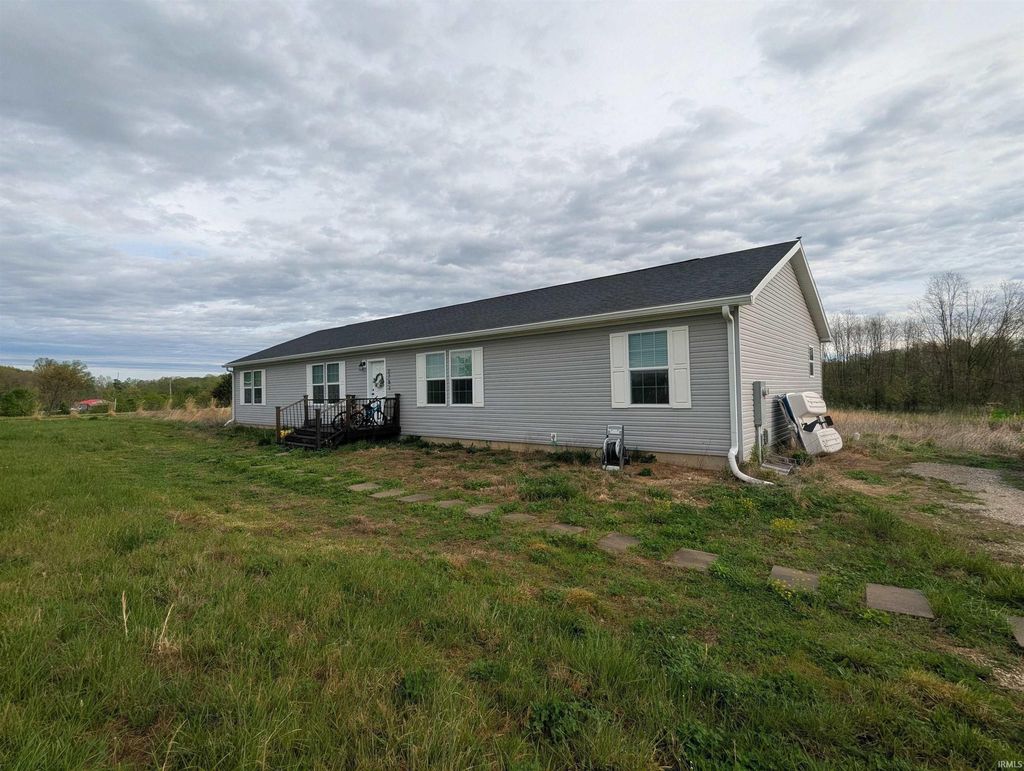 Photo of 2782 Withem Avenue, Spencer, IN 47460 (MLS # 202613468)