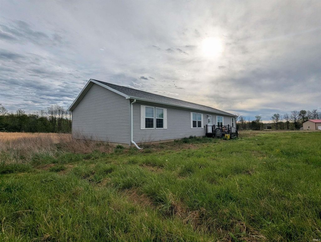 Photo of 2782 Withem Avenue, Spencer, IN 47460 (MLS # 202613468)