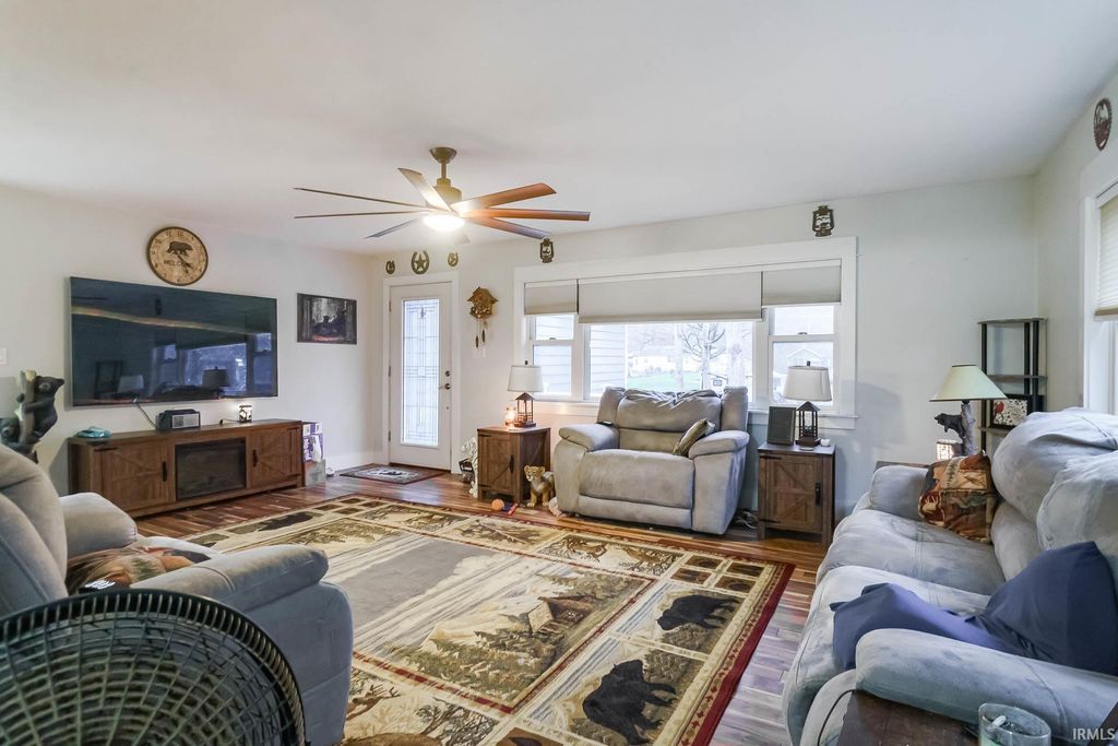 Photo of 55384 Hollywood Boulevard, South Bend, IN 46628 (MLS # 202547465)