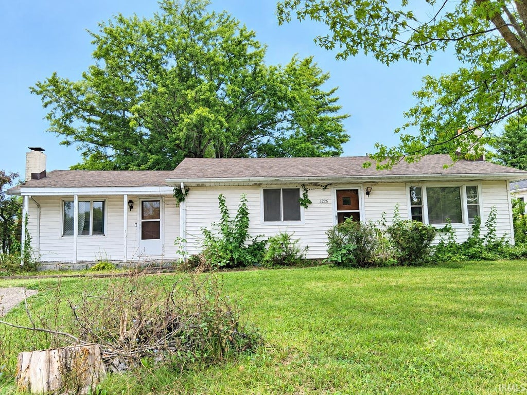 Photo of 3226 S Memorial Drive, New Castle, IN 47362 (MLS # 202640352)