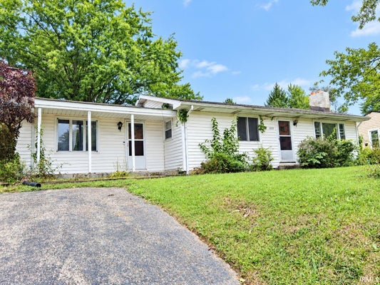 3226 S MEMORIAL DR, NEW CASTLE, IN 47362 - Image 90247143a5c9ffa2fdb3f1431f60ce18/540468219