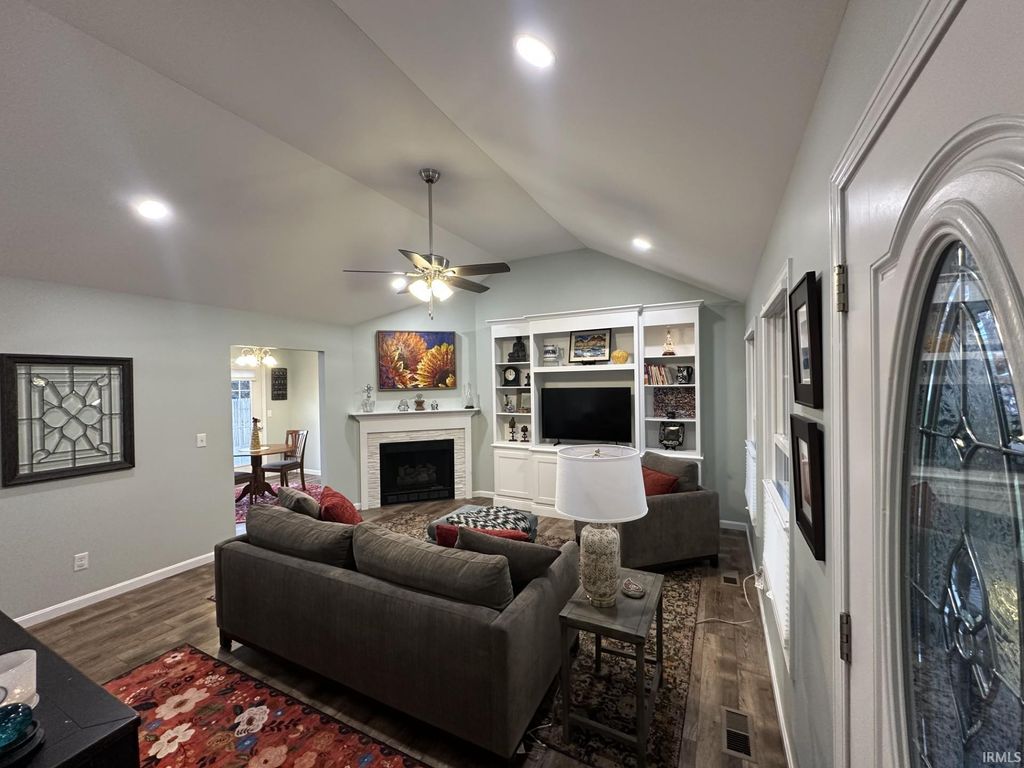 Photo of 7833 Brownwood Drive, Newburgh, IN 47630 (MLS # 202548278)