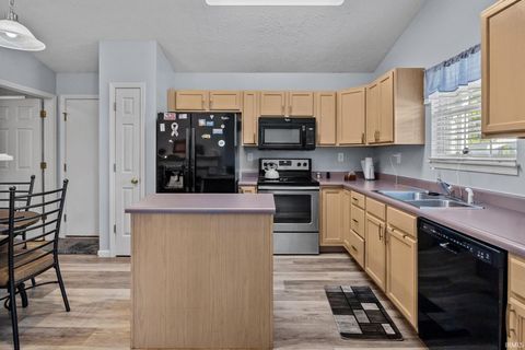Tiny photo for 2213 Winterset Drive, Lafayette, IN 47909 (MLS # 202617800)