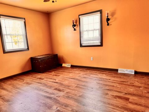 Tiny photo for 563 W Prancer Drive, Santa Claus, IN 47579 (MLS # 202607142)