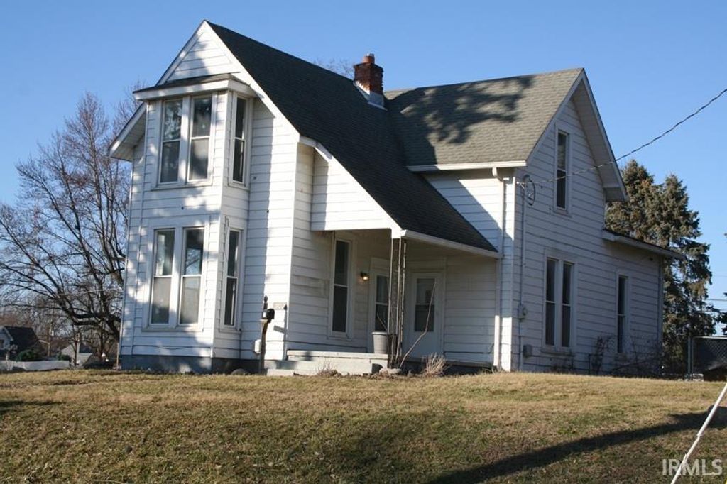 Photo of 302 WASHINGTON AVENUE Ave, Frankfort, IN 46041 (MLS # 202601352)