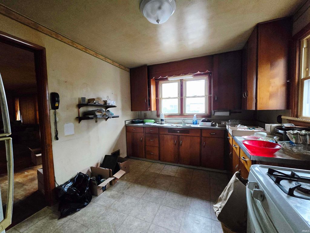 Photo of 2001 N 18th Street, Lafayette, IN 47904 (MLS # 202549718)