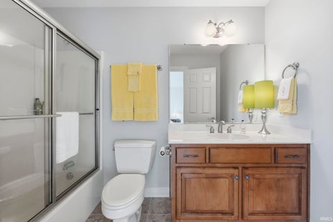 Tiny photo for 229 Eagle Cliff Cove, Huntertown, IN 46748 (MLS # 202637781)