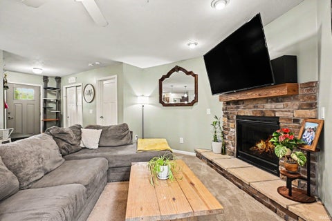 Tiny photo for 595 S Paradise Drive, Rochester, IN 46975 (MLS # 202623958)