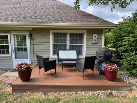 Tiny photo for 823 Frontier Drive, Rochester, IN 46975 (MLS # 202525332)