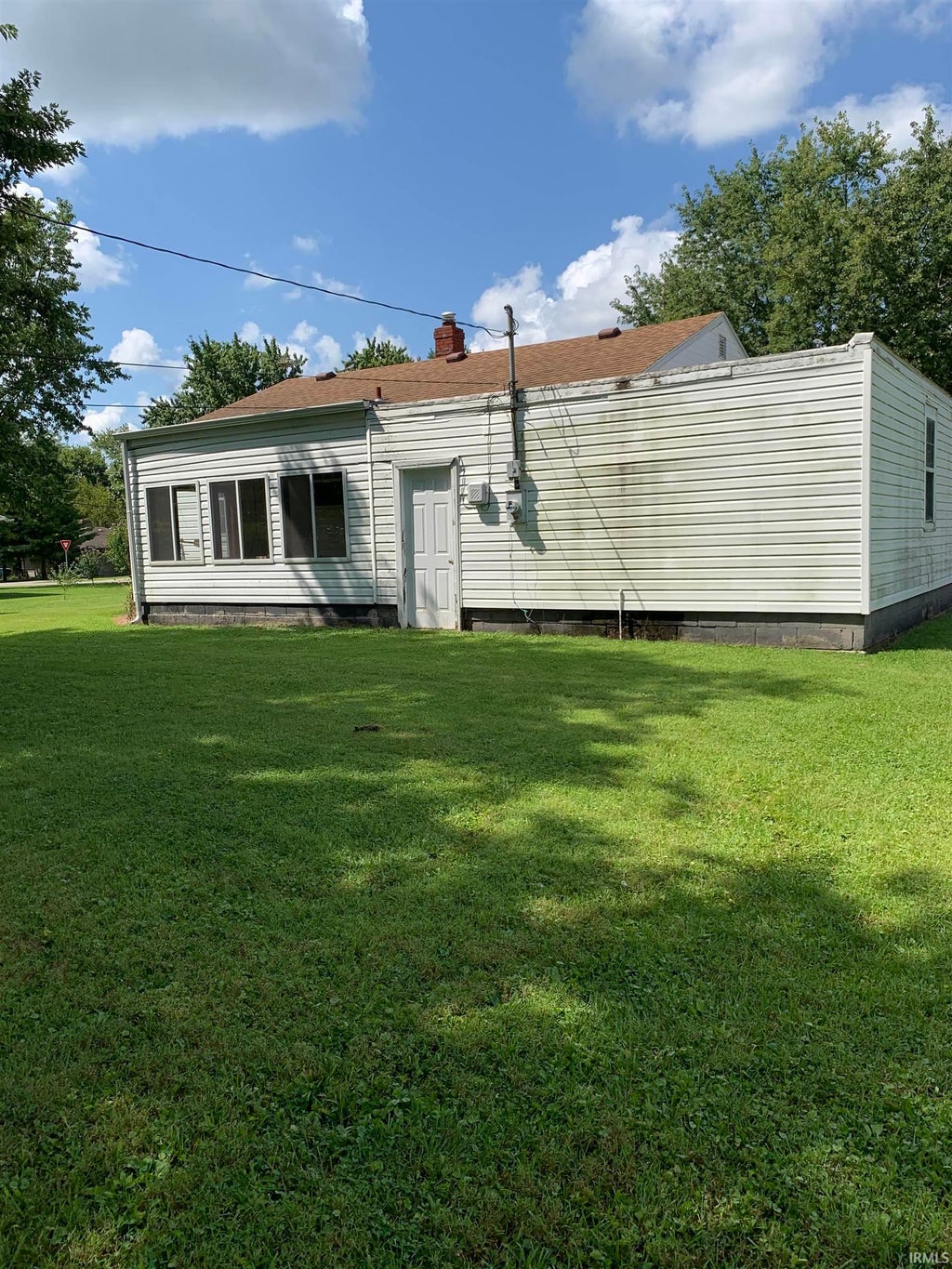 Photo of 208 N Biltmore Avenue, Muncie, IN 47303 (MLS # 202635459)