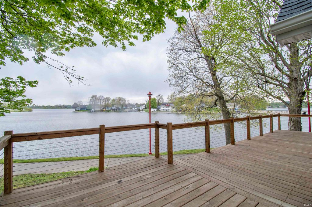 Photo of 109 Park Drive, Rome City, IN 46784 (MLS # 202617421)