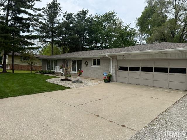 Photo of 57351 Decamp Boulevard, Elkhart, IN 46516 (MLS # 202636934)