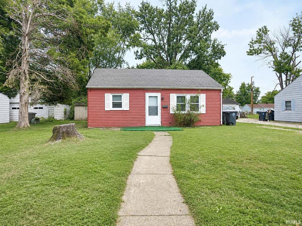 Photo of 1507 Waggoner Avenue, Evansville, IN 47714 (MLS # 202632694)