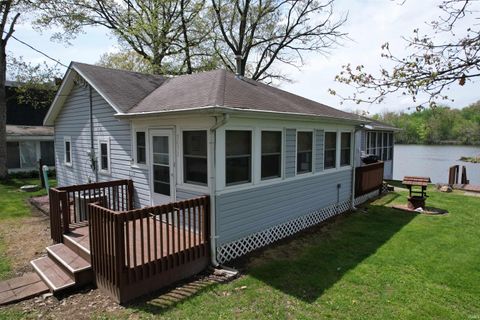 Tiny photo for 5053 E Robin Court, Monticello, IN 47960 (MLS # 202608637)