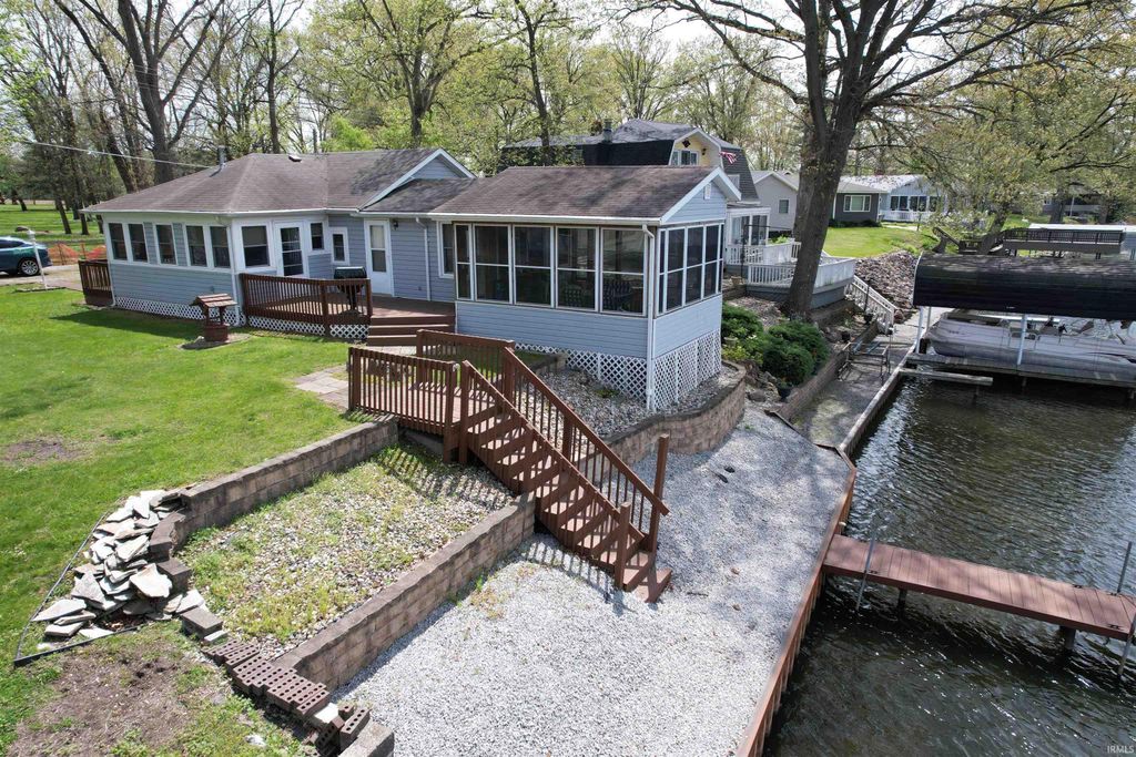 Photo of 5053 E Robin Court, Monticello, IN 47960 (MLS # 202608637)