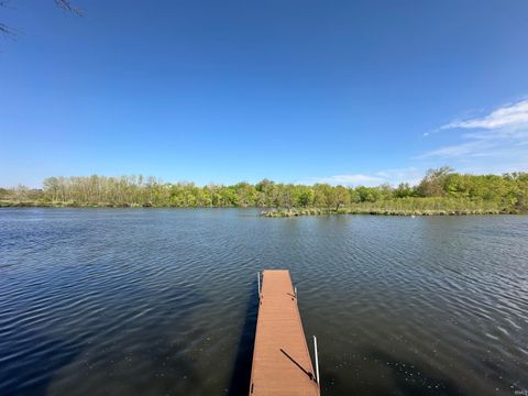 Tiny photo for 5053 E Robin Court, Monticello, IN 47960 (MLS # 202608637)