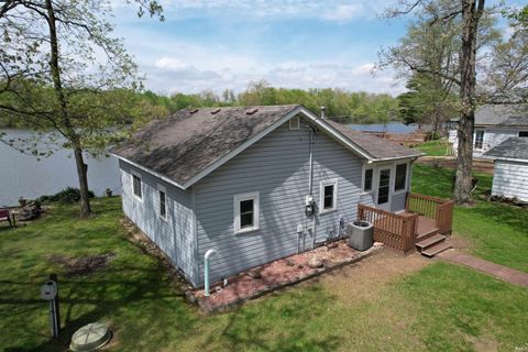 Tiny photo for 5053 E Robin Court, Monticello, IN 47960 (MLS # 202608637)