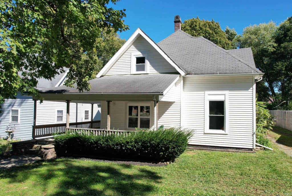Photo of 308 E Columbia Street, Attica, IN 47918 (MLS # 202641762)