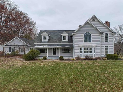 Photo of 4300 Bergdolt Road, Evansville, IN 47711 (MLS # 202600542)