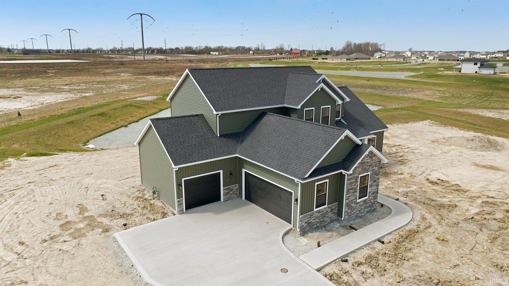 Photo of 1319 Tamalpais Drive, Fort Wayne, IN 46818 (MLS # 202608399)