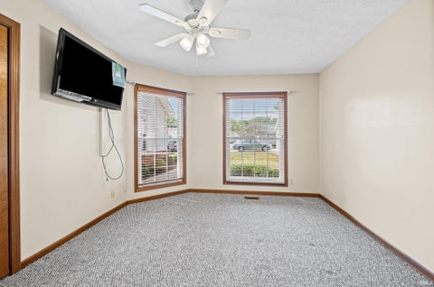 Tiny photo for 1903 Twin Oaks Lane, Lafayette, IN 47905 (MLS # 202638063)